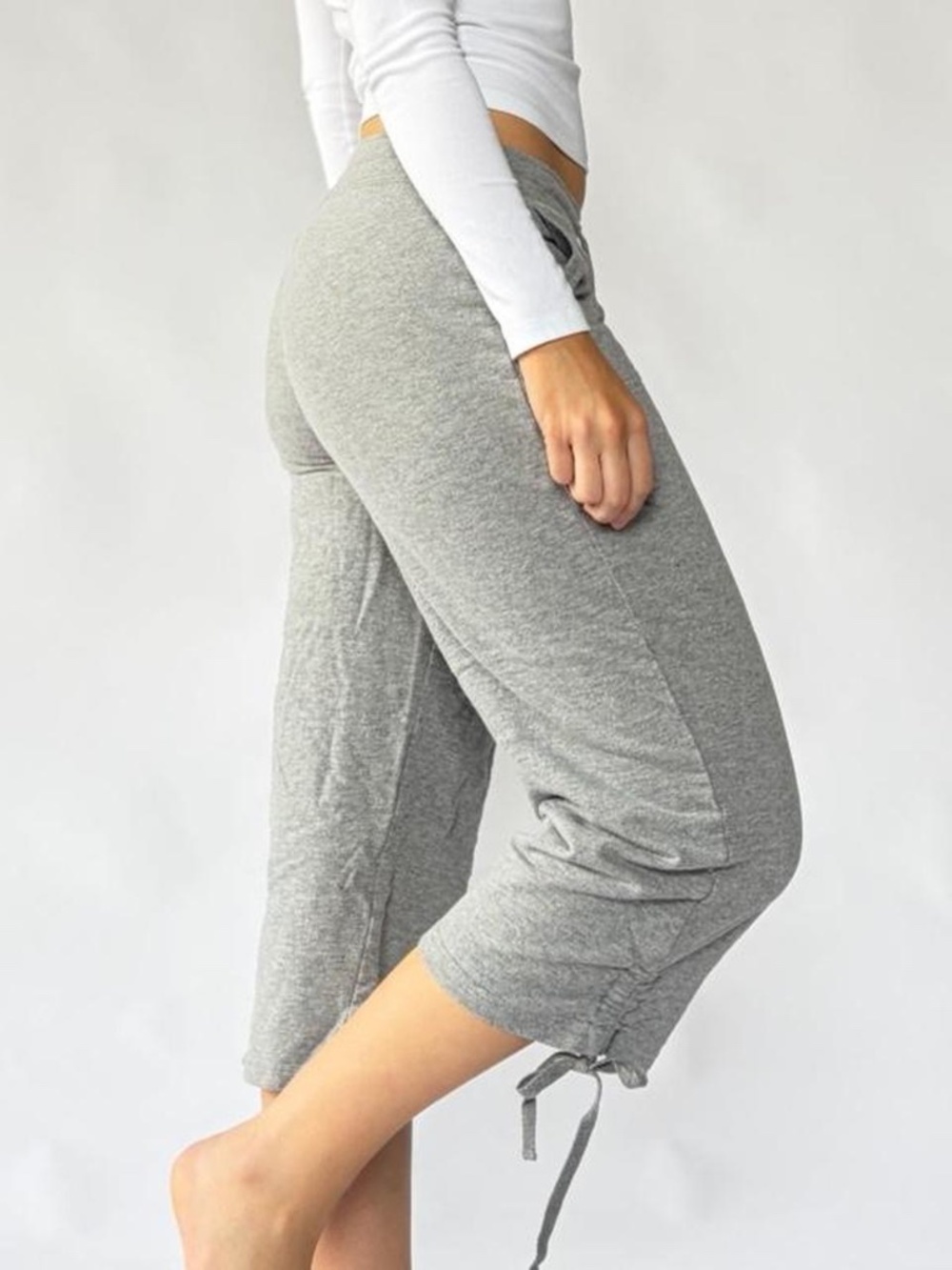 Low Rise Yoga Capris Y2K Medium - Picture 2 of 5